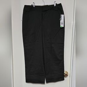 #1955 Larry Levine Womens  Dark Olive Cropped Pants